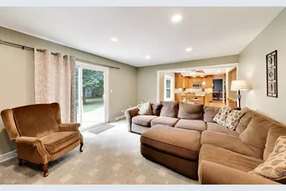 816 Canyon Run Road, Naperville, IL 60565 - Photo 13