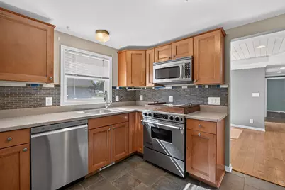 5723 Milwaukee Avenue, Richmond, IL 60071 - Photo 9
