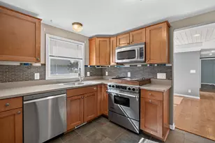 5723 Milwaukee Ave, Richmond, IL 60071 - Photo 9