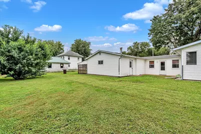 235 SE 3rd Street, Woodhull, IL 61490 - Photo 9