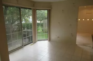 815 Winchester Ln, Northbrook, IL 60062 - Photo 11