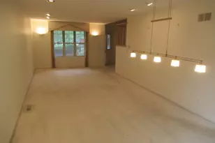 815 Winchester Ln, Northbrook, IL 60062 - Photo 5