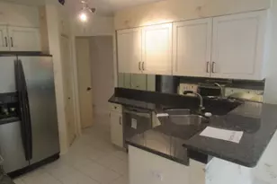 815 Winchester Ln, Northbrook, IL 60062 - Photo 9