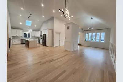 8416 Mansfield Avenue, Burbank, IL 60459 - Photo 3