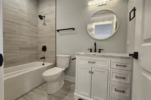 8416 Mansfield Ave, Burbank, IL 60459 - Photo 17