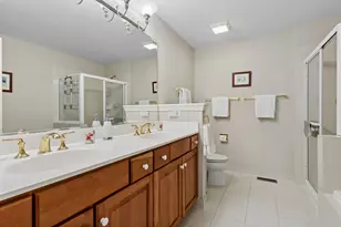1802 Westleigh Dr, Glenview, IL 60025 - Photo 15