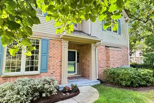 1802 Westleigh Dr, Glenview, IL 60025 - Photo 3