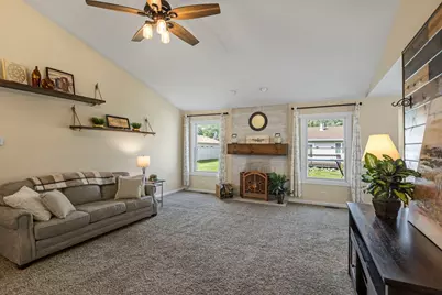 531 Valerian Lane, Woodstock, IL 60098 - Photo 3