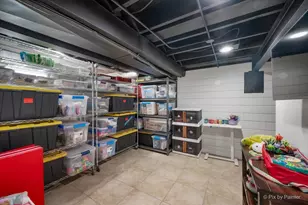 6959 W Summerdale Ave, Chicago, IL 60656 - Photo 23