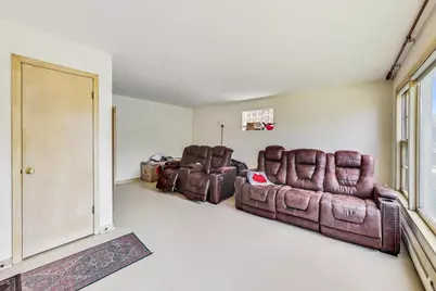 2631 N 74th Avenue, Elmwood Park, IL 60707 - Photo 5