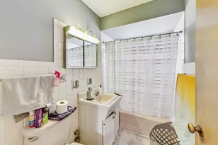 2631 N 74th Ave, Elmwood Park, IL 60707 - Photo 19
