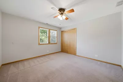 586 S Hawthorne Avenue, Elmhurst, IL 60126 - Photo 25