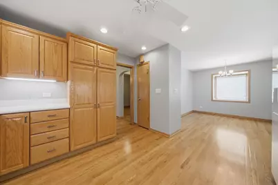 586 S Hawthorne Avenue, Elmhurst, IL 60126 - Photo 15