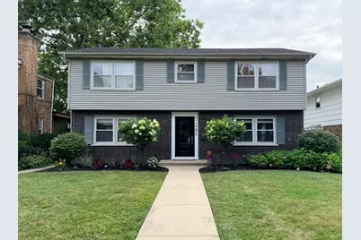 729 Latimer Lane, Flossmoor, IL 60422 - Photo 1