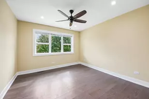 1114 N Broadway Ave, Melrose Park, IL 60160 - Photo 31