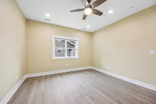 1114 N Broadway Ave, Melrose Park, IL 60160 - Photo 27