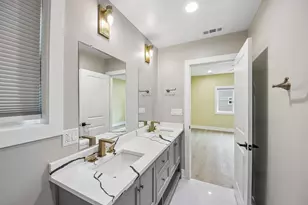 1114 N Broadway Ave, Melrose Park, IL 60160 - Photo 29