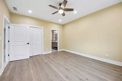 1114 N Broadway Avenue, Melrose Park, IL 60160 - Photo 25