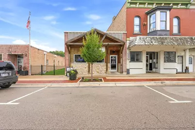 413 W Main Street, Genoa, IL 60135 - Photo 27
