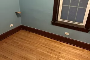 3243 N Hoyne Ave, Chicago, IL 60618 - Photo 3