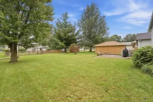 402 SW 7th Ave, Aledo, IL 61231 - Photo 21