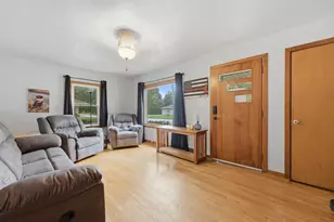 402 SW 7th Ave, Aledo, IL 61231 - Photo 7