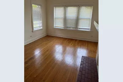 7741 S Yates Boulevard #3, Chicago, IL 60649 - Photo 3
