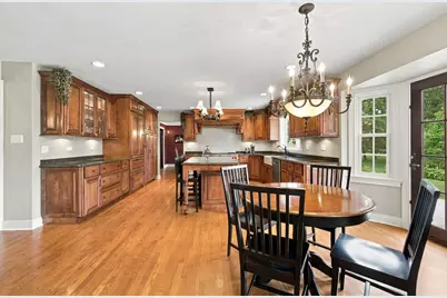 10670 Palos West Drive, Palos Park, IL 60464 - Photo 15