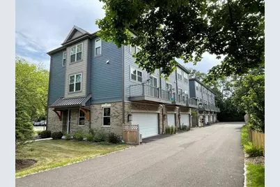 601 Broadway Street #601, Libertyville, IL 60048 - Photo 3
