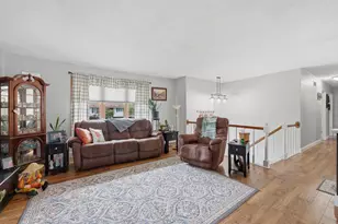 1 Kimberly Dr, Coal Valley, IL 61240 - Photo 3