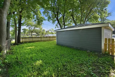 1808 S 22nd Avenue, Maywood, IL 60153 - Photo 39
