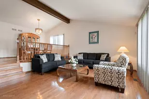 1922 E 173rd Pl, South Holland, IL 60473 - Photo 5