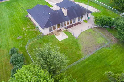 32836 Genoa Road, Genoa, IL 60135 - Photo 5