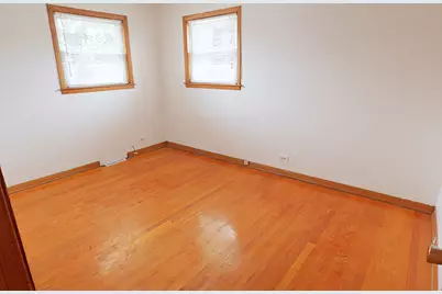 9734 Tulley Avenue, Oak Lawn, IL 60453 - Photo 9