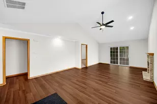 1443 Truman Dr, Bradley, IL 60915 - Photo 3