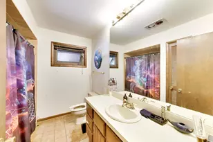 354 E Huntington Ln, Elmhurst, IL 60126 - Photo 27