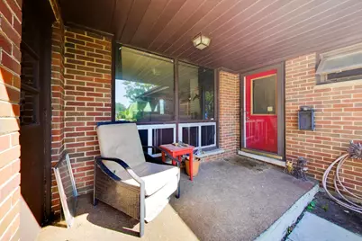 354 E Huntington Lane, Elmhurst, IL 60126 - Photo 5