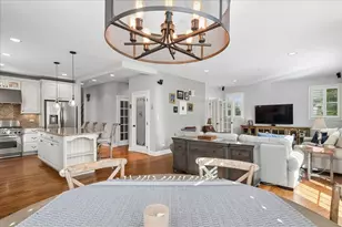 8027 Long Ave, Skokie, IL 60077 - Photo 15