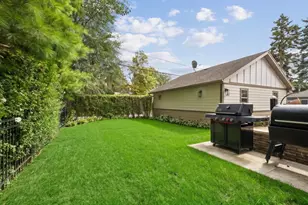 8027 Long Ave, Skokie, IL 60077 - Photo 7