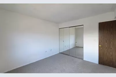 718 Cobblestone Circle #C, Glenview, IL 60025 - Photo 19