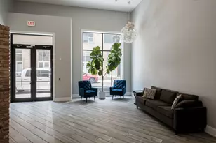 680 N Milwaukee Ave, Chicago, IL 60642 - Photo 25