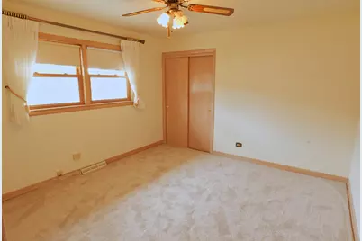 4537 W 100th Place, Oak Lawn, IL 60453 - Photo 7