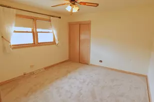 4537 W 100th Pl, Oak Lawn, IL 60453 - Photo 7