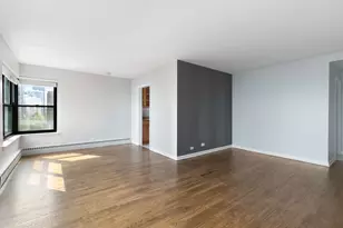 5858 N Sheridan Rd, Chicago, IL 60660 - Photo 3
