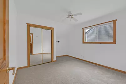 29W456 Blackthorn Lane, Warrenville, IL 60555 - Photo 17