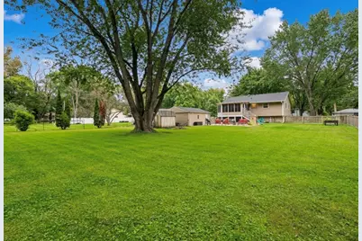 15670 W Sprucewood Lane, Libertyville, IL 60048 - Photo 23