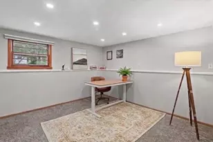 15670 W Sprucewood Ln, Libertyville, IL 60048 - Photo 21