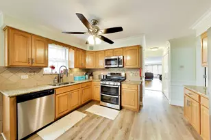 647 N Northwest Hwy, Park Ridge, IL 60068 - Photo 5