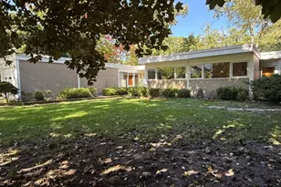 940 Ridgewood Dr, Highland Park, IL 60035 - Photo 3
