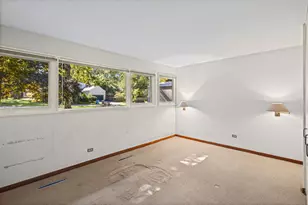 940 Ridgewood Dr, Highland Park, IL 60035 - Photo 19